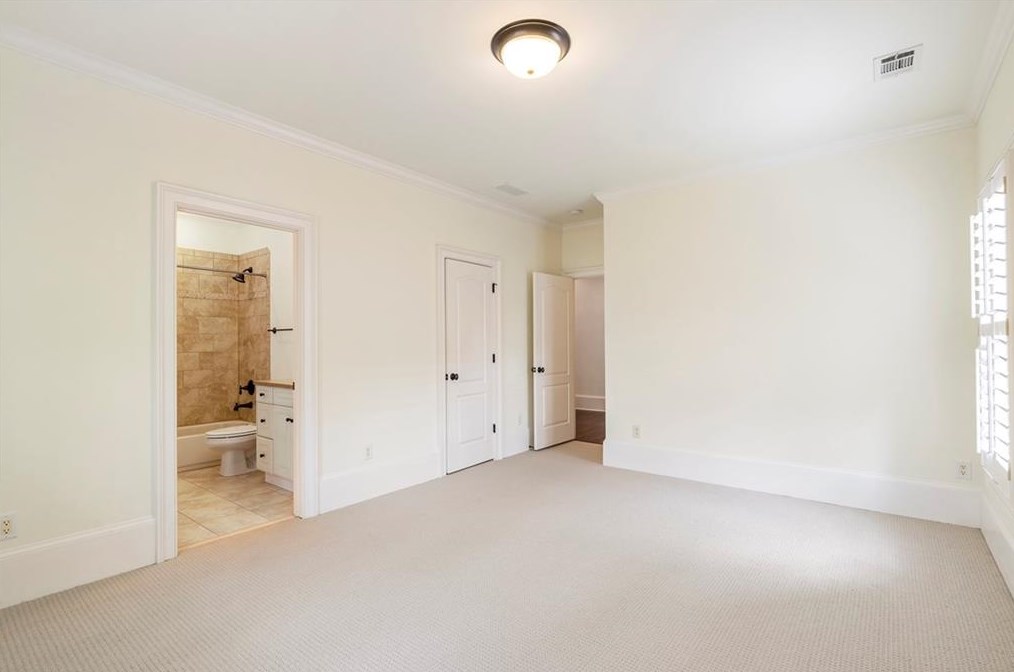 3057 Woodrow Way, Atlanta GA  30319-2707 exterior