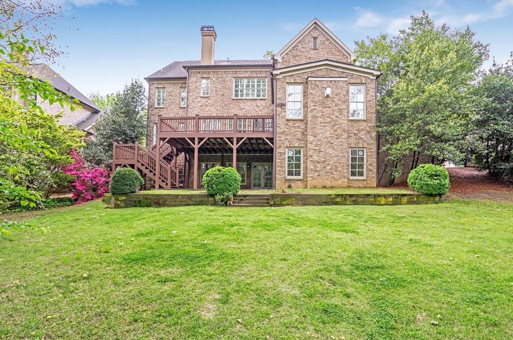 3057 Woodrow Way, Atlanta GA  30319-2707 exterior