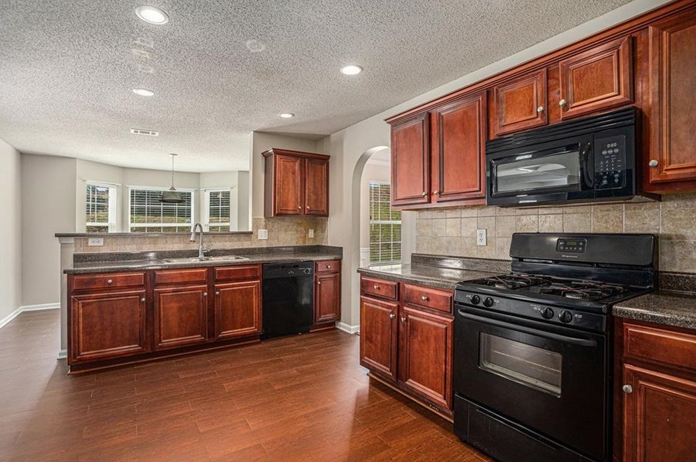 1357 Travers Creek Trl, Conyers GA  30012-3581 exterior