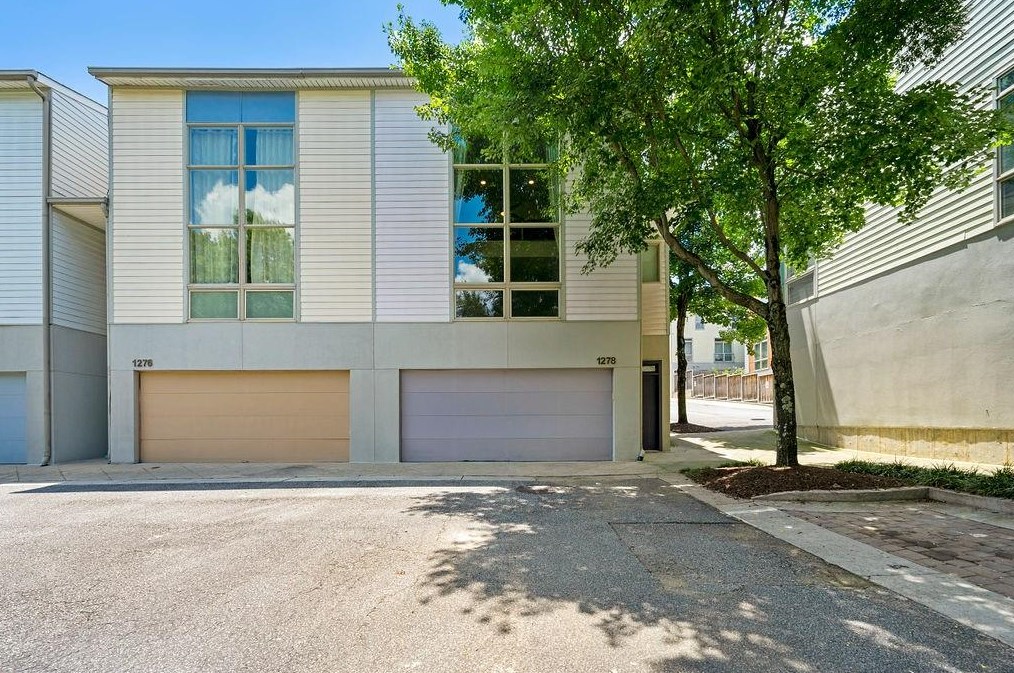 1278 Eames Grn, Atlanta GA  30318-4193 exterior