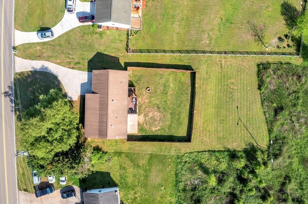 245 Hobson Rd, Big Canoe GA  30143-8995 exterior