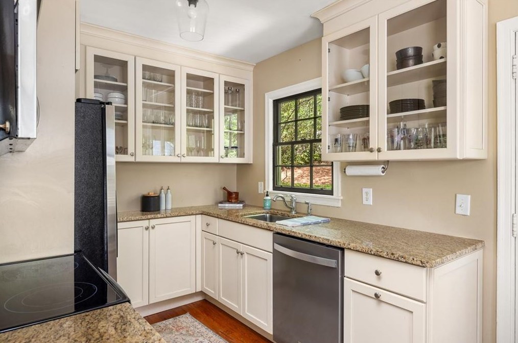 3009 Skyland Dr, Atlanta GA  30341-4725 exterior