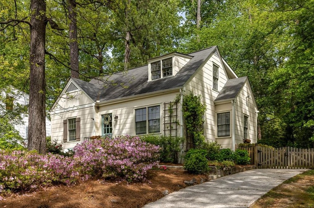 3009 Skyland Dr, Atlanta GA  30341-4725 exterior