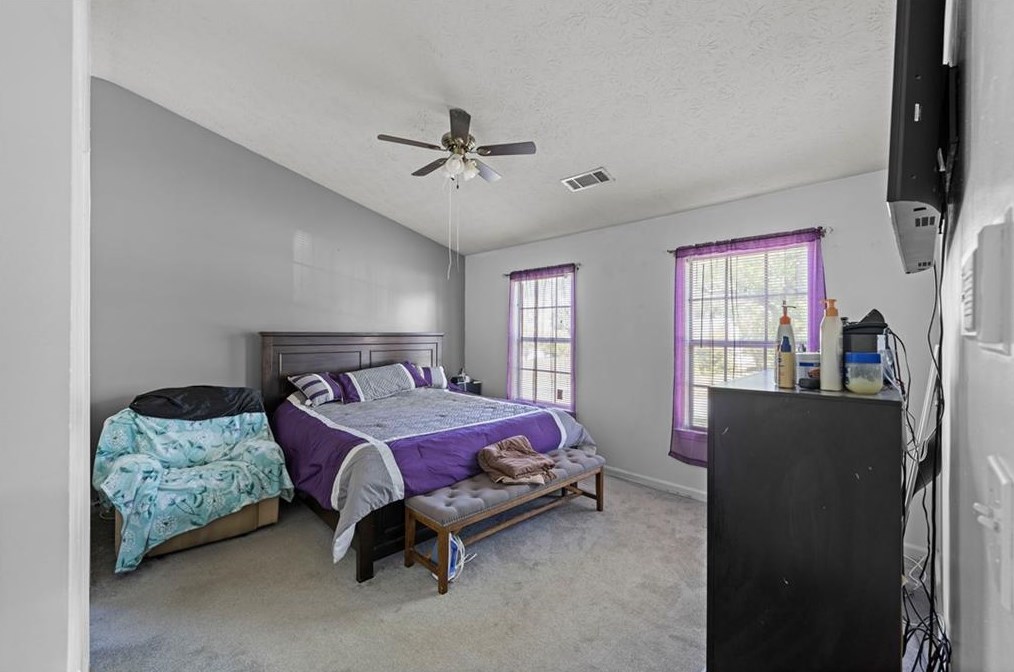 3945 Wintersweet Dr, Decatur GA  30034-5200 exterior