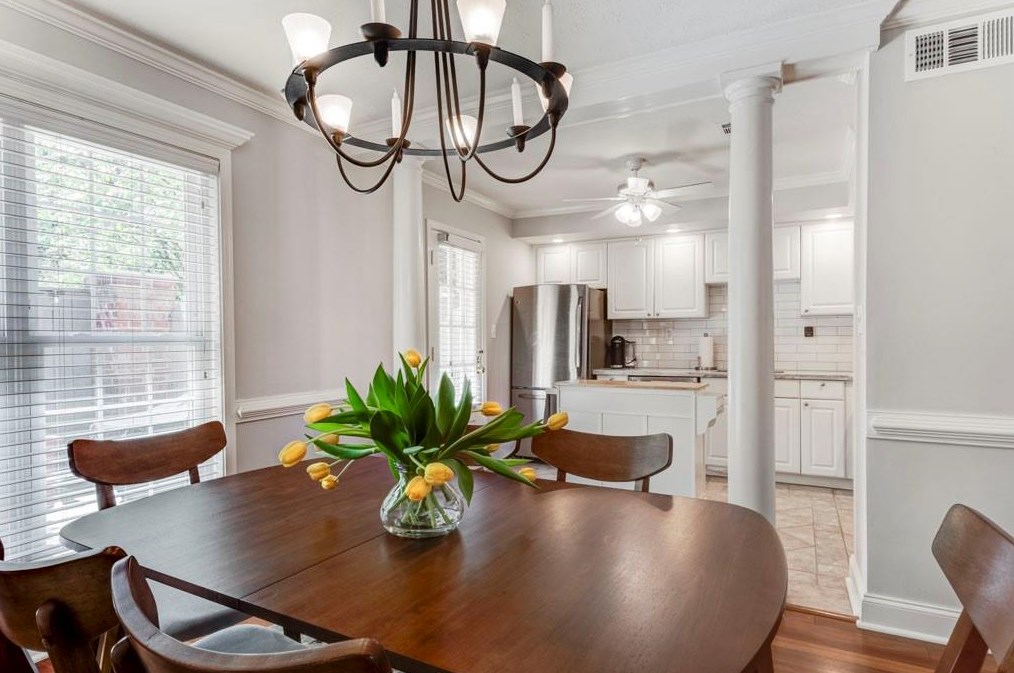 6 Market Sq Pl, Atlanta GA exterior