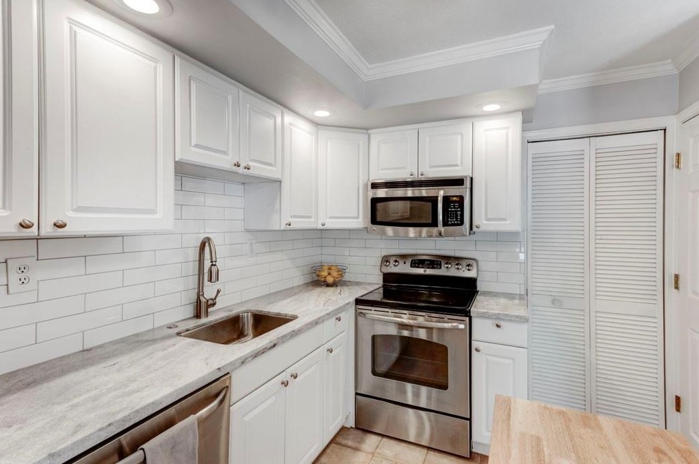 6 Market Sq Pl, Atlanta GA exterior