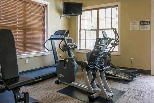 2300 Peachford Rd, Atlanta GA 30338-5820 exterior