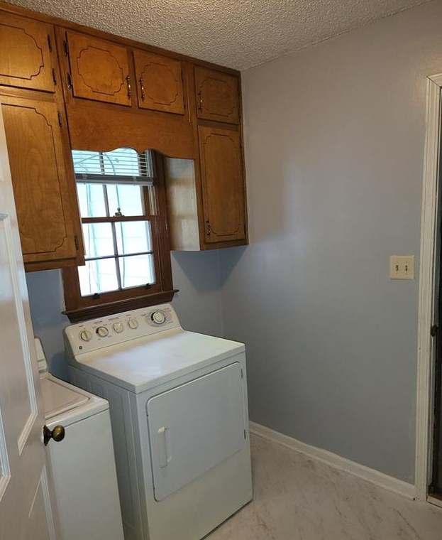 2202 Woodstream Ct, Conyers GA  30094-6830 exterior