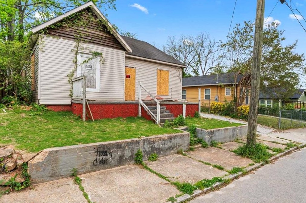 620 Echo St, Atlanta GA  30318-6740 exterior