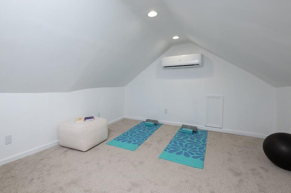 1322 Scott Blvd, Decatur GA  30030-1419 exterior