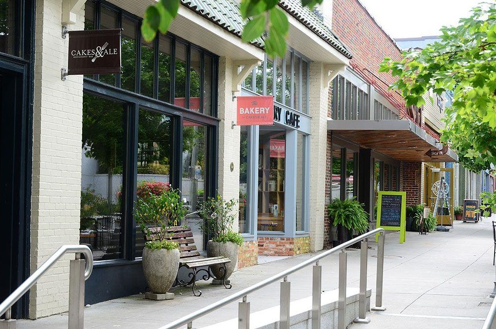 1322 Scott Blvd, Decatur GA  30030-1419 exterior