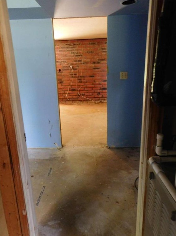 2444 Regal Ct, Lawrenceville GA  30044-3784 exterior