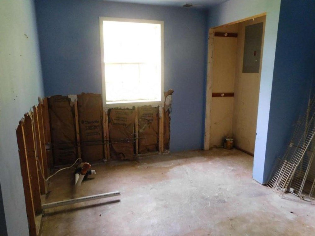 2444 Regal Ct, Lawrenceville GA  30044-3784 exterior