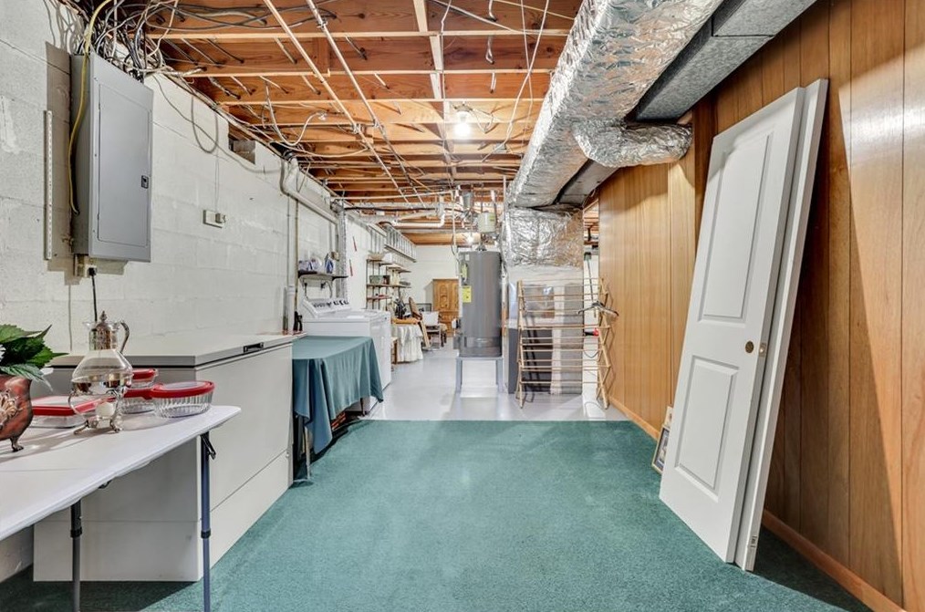 2287 Doris Dr, Decatur GA  30034-1024 exterior