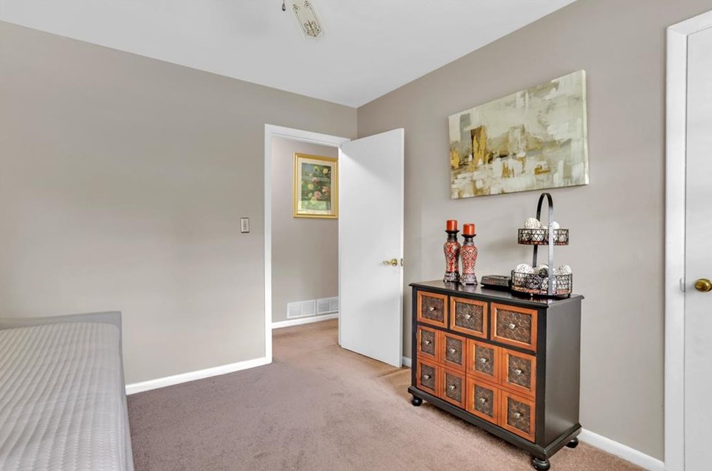 2287 Doris Dr, Decatur GA  30034-1024 exterior