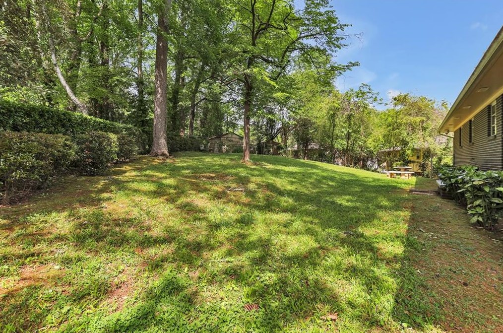 2287 Doris Dr, Decatur GA  30034-1024 exterior