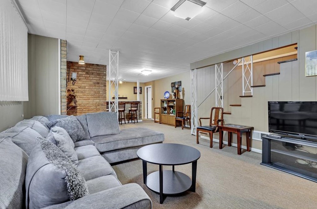 2287 Doris Dr, Decatur GA  30034-1024 exterior