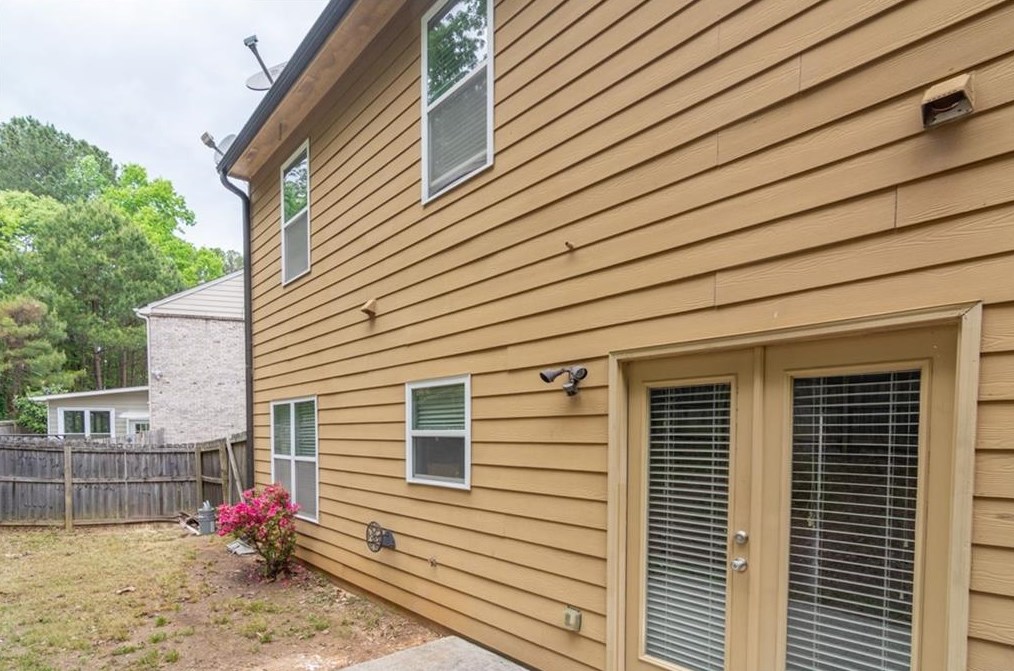 2247 Peach Shoals Cir, Dacula GA  30019-2183 exterior