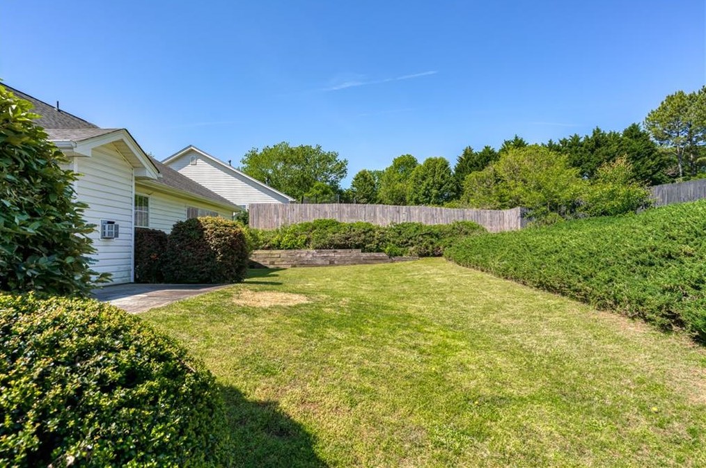 1372 Culverstone Dr, Lawrenceville GA  30043-4770 exterior
