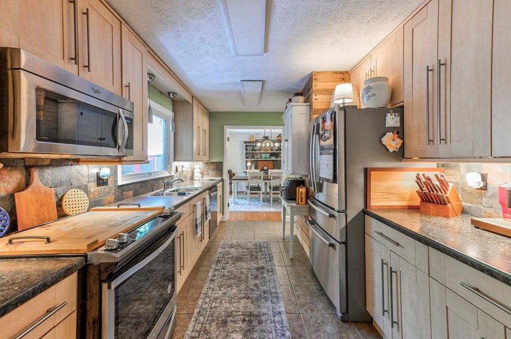 3144 Caintal Ct, Decatur GA  30033-1804 exterior