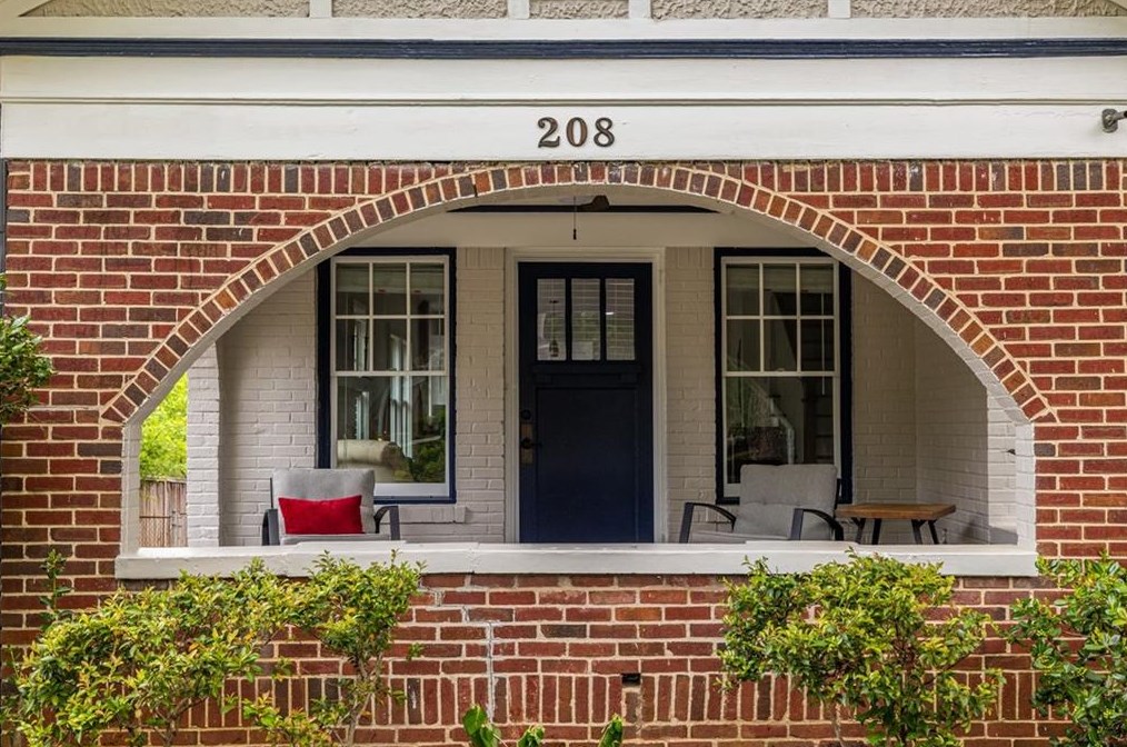 208 Mead Rd, Decatur GA  30030-3623 exterior