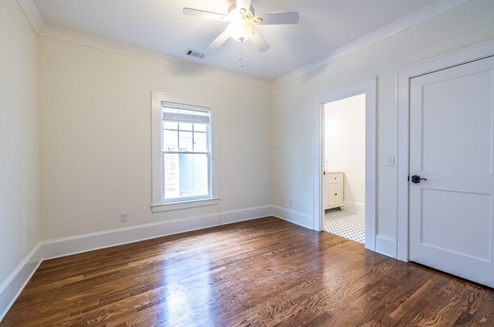 208 Mead Rd, Decatur GA  30030-3623 exterior