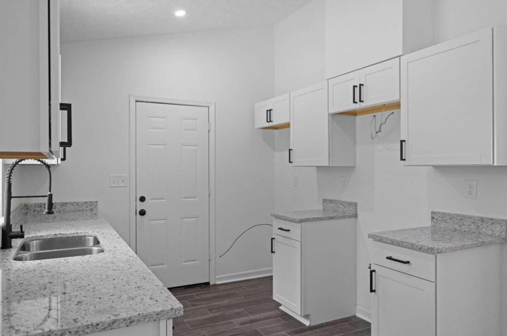 2383 Deep Shoals Cir, Decatur GA  30034-1236 exterior