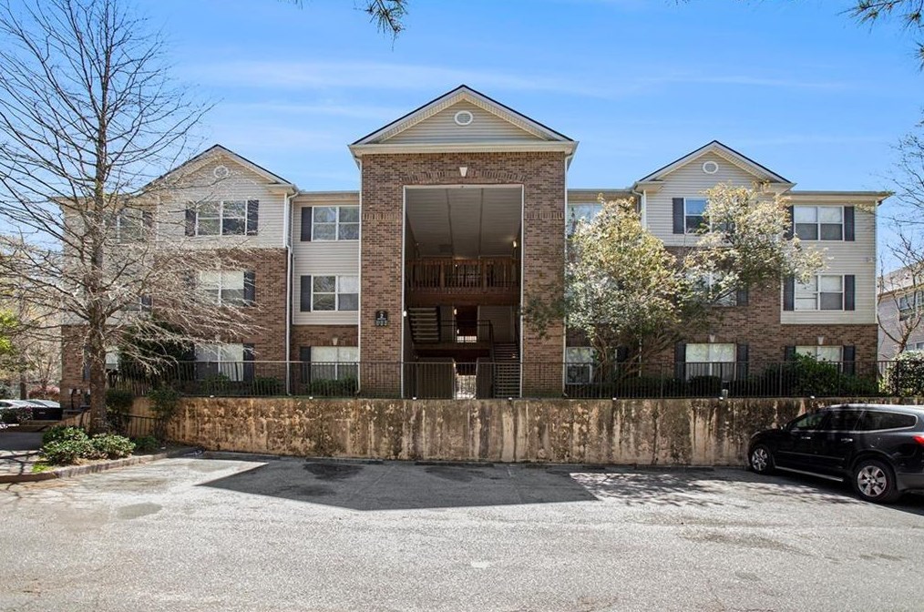 2304 Par 3 Way, Lithonia GA 30038-1805 exterior