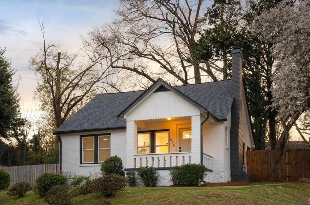 670 Florence Pl, Atlanta GA  30318-5006 exterior