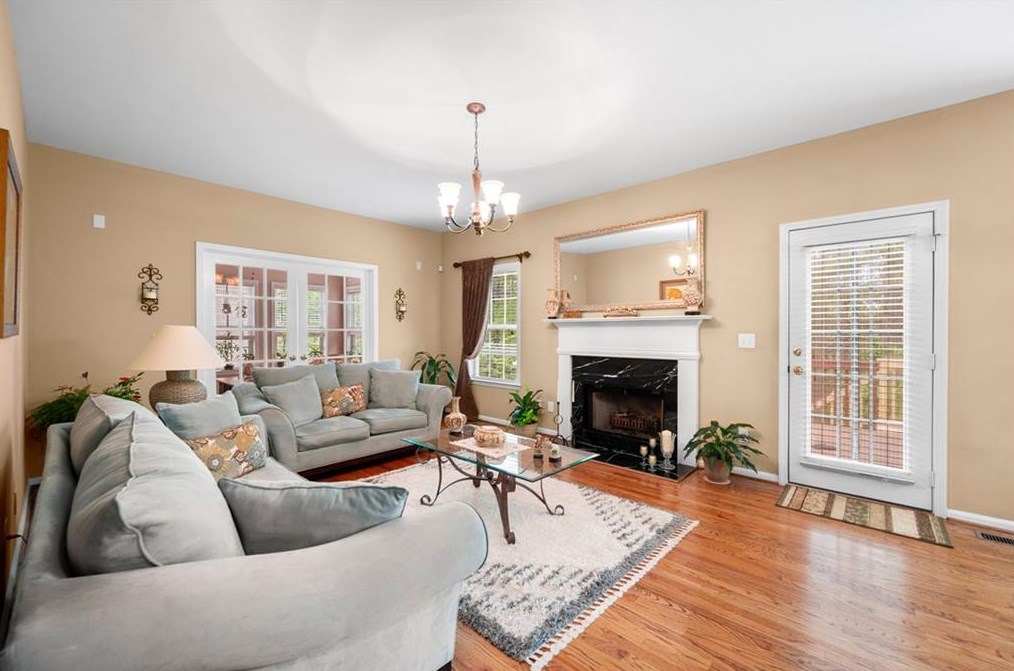 1423 Hornell Ln, Smyrna GA  30082-4877 exterior