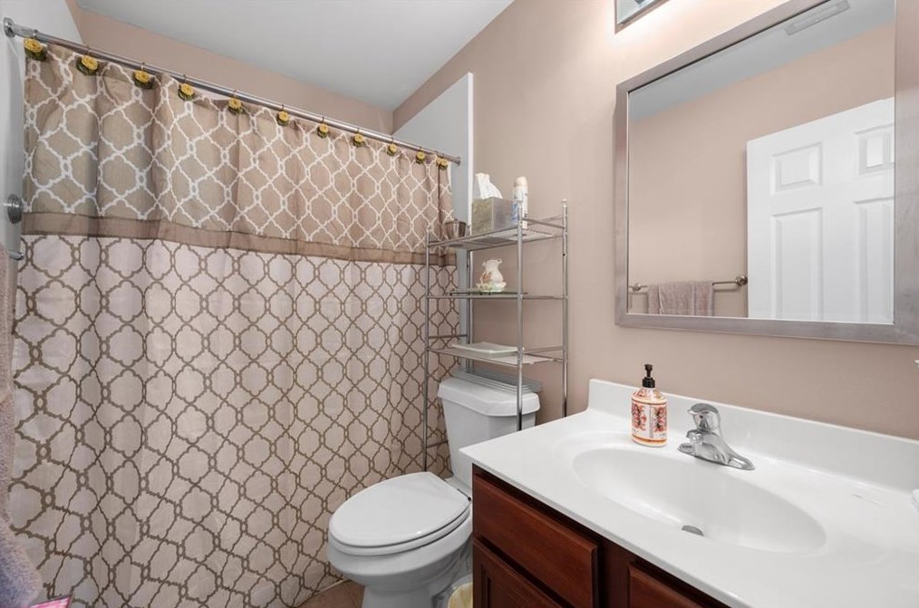 1423 Hornell Ln, Smyrna GA  30082-4877 exterior