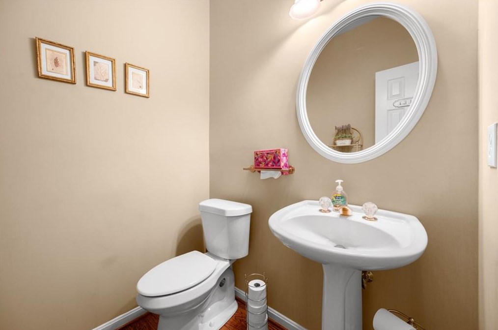 1423 Hornell Ln, Smyrna GA  30082-4877 exterior