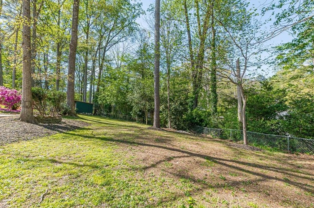 1954 Wellona Pl, Atlanta GA  exterior