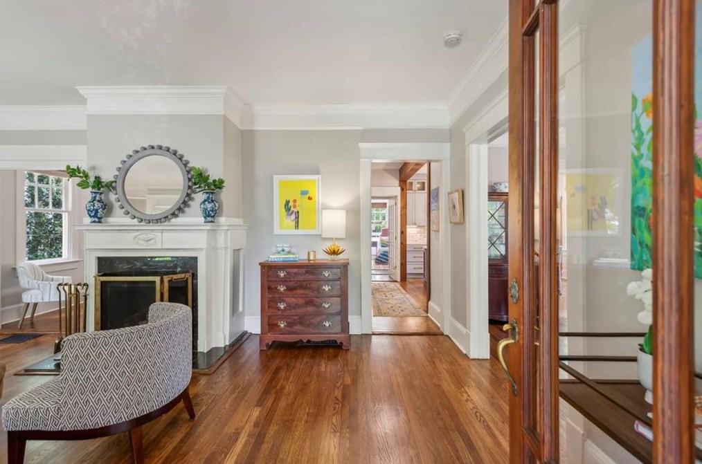 13 Roanoke Ave, Atlanta GA  30305-4345 exterior