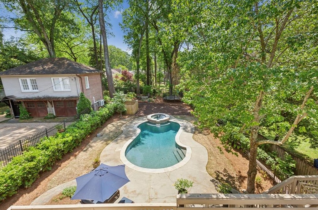 13 Roanoke Ave, Atlanta GA  30305-4345 exterior