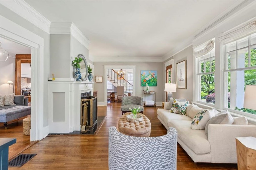 13 Roanoke Ave, Atlanta GA  30305-4345 exterior