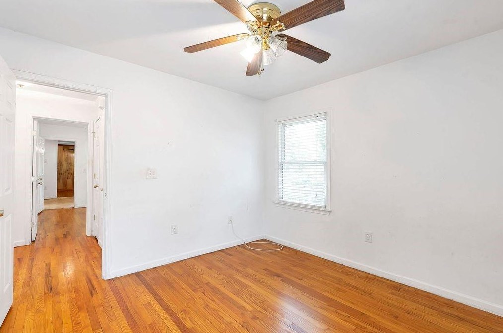 1483 Thomas Rd, Decatur GA  30030-4624 exterior