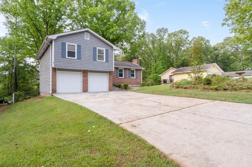 657 Almand Br Rd, Conyers GA  30094-2605 exterior