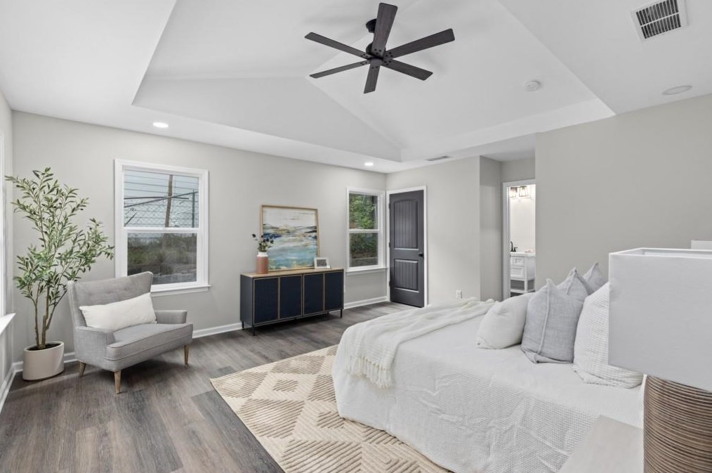 1019 Regis Rd, Atlanta GA  30315-7615 exterior