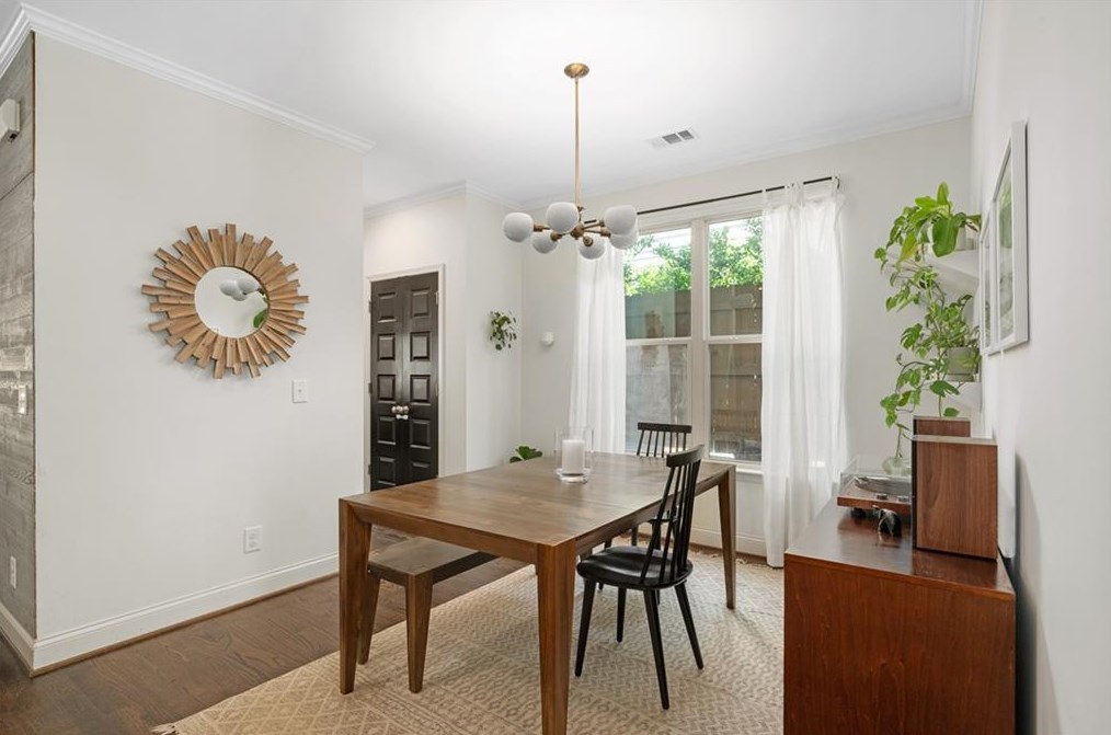 124 Sisson Ave, Atlanta GA  30317-1420 exterior