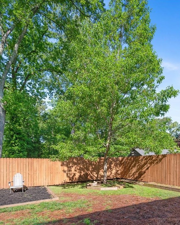 124 Sisson Ave, Atlanta GA  30317-1420 exterior