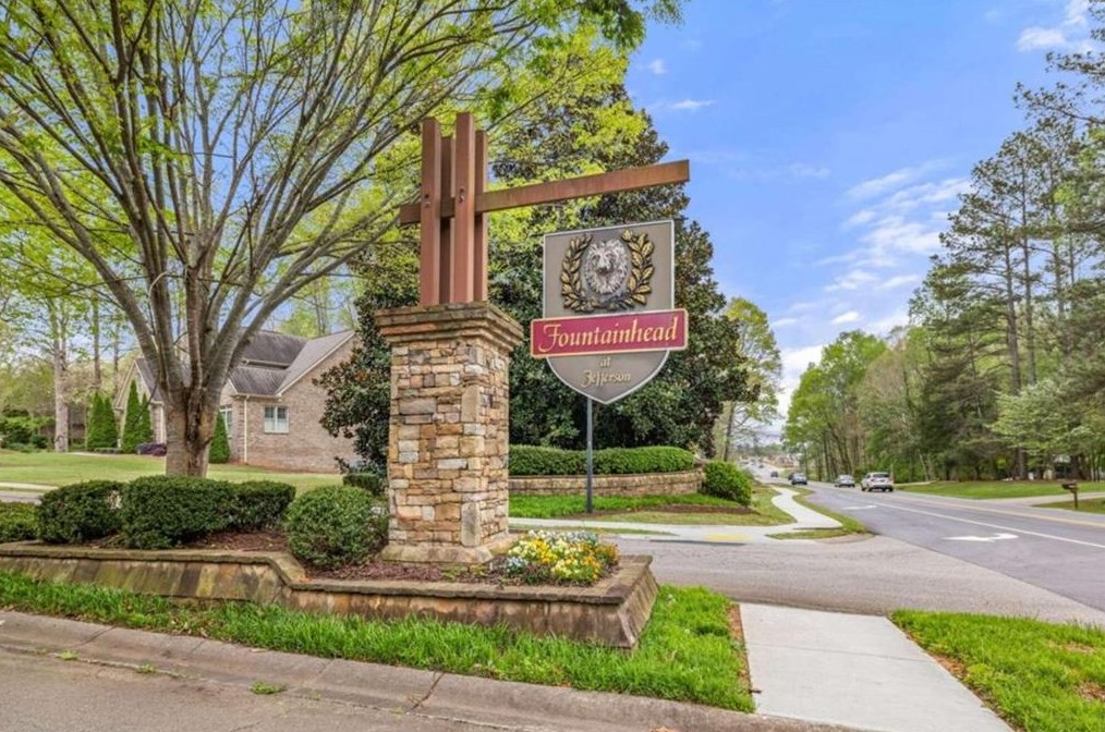 138 Fountainhead Dr, Jefferson GA  30549-6716 exterior