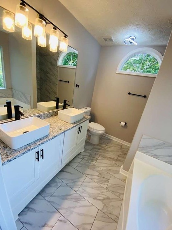 3047 Deerfield Way, Rex GA 30273-2419 exterior