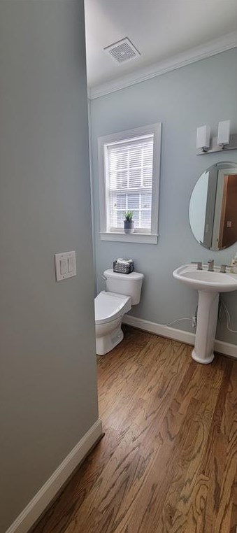 2161 Wrights Mill Cir, Atlanta GA  30324-2792 exterior