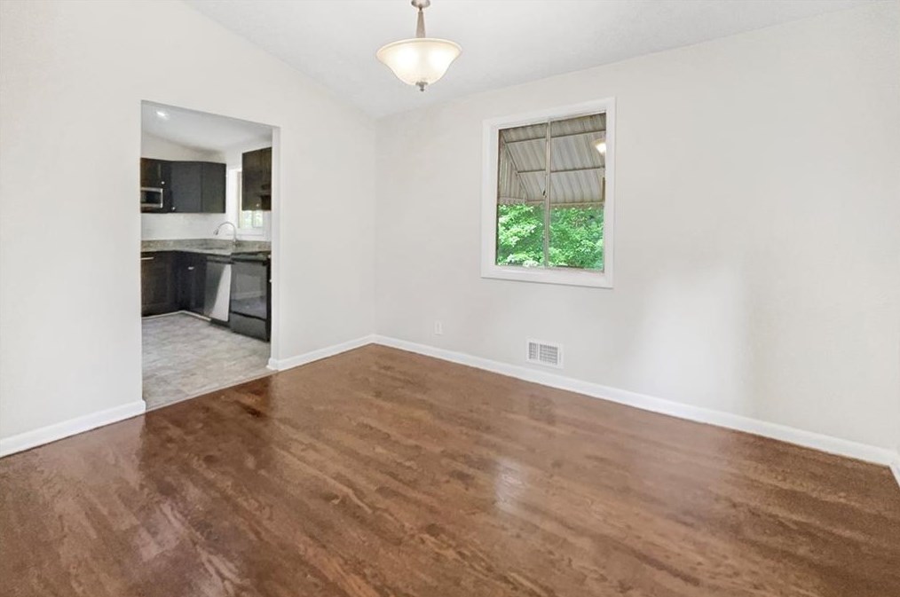 4483 Clement Dr, Atlanta GA  30331-4519 exterior
