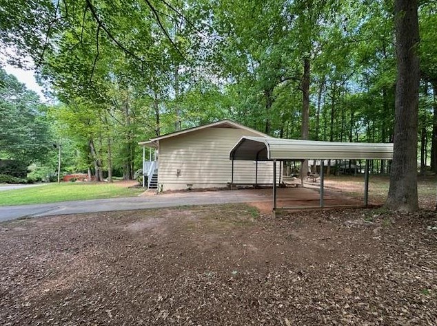 135 Lakeview Dr, Stockbridge GA  30281-6101 exterior