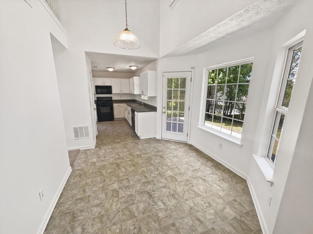 7058 Red Maple Ln, Lithonia GA 30058-2997 exterior