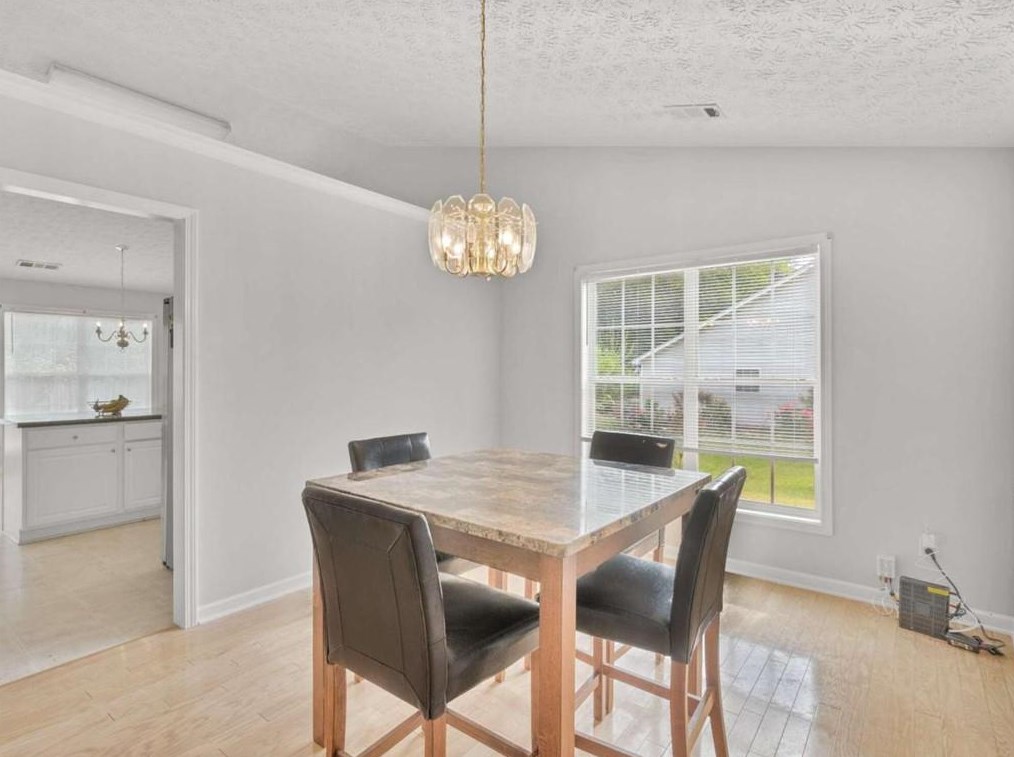 3182 Kings Bay Cir, Decatur GA  30034-7122 exterior