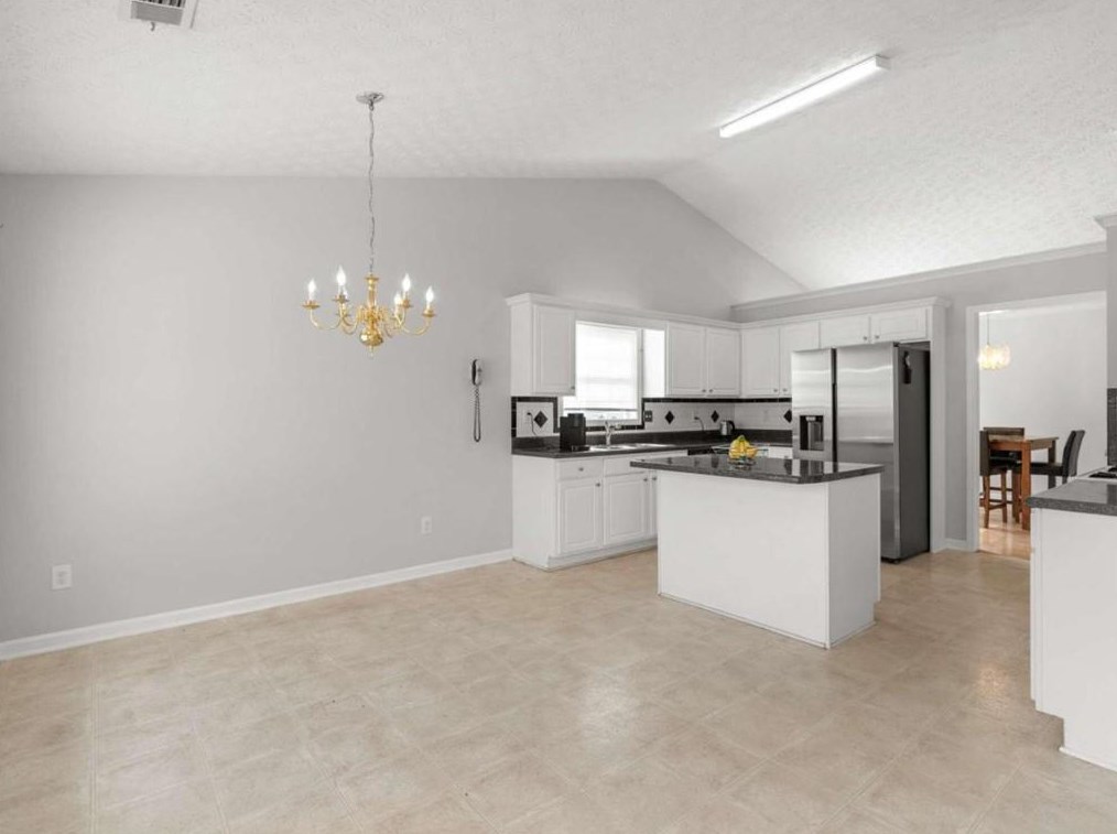 3182 Kings Bay Cir, Decatur GA  30034-7122 exterior