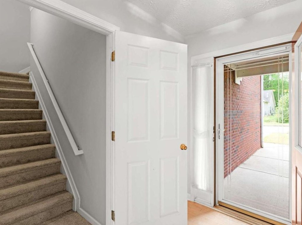 3182 Kings Bay Cir, Decatur GA  30034-7122 exterior